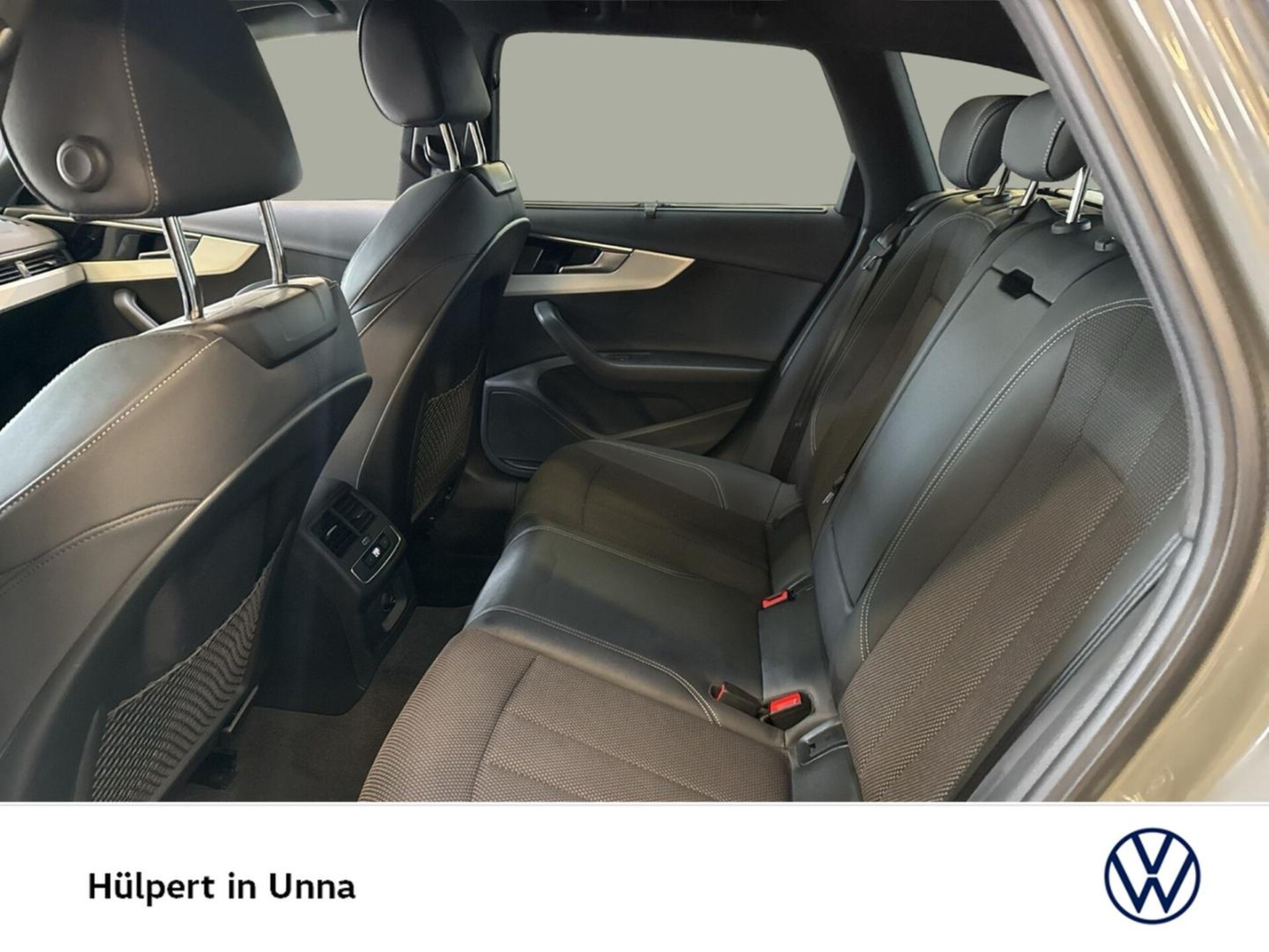 Audi A4 Avant S line