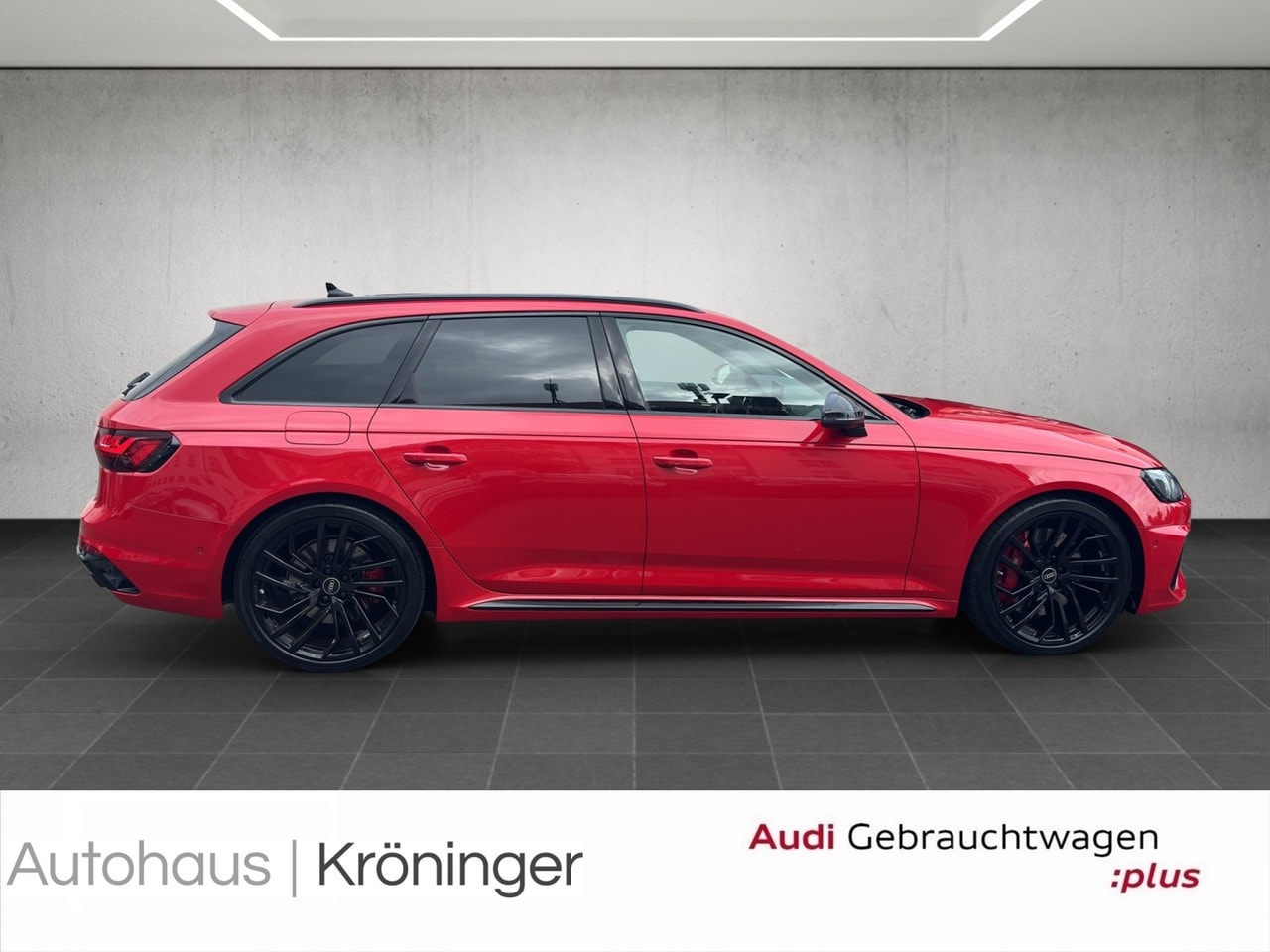 Image about Audi RS 4 Avant TFSI quattro tiptronic
