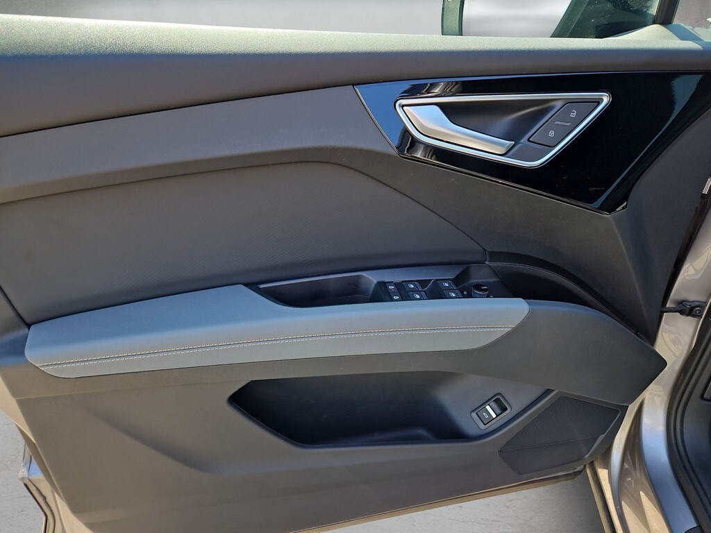 Image about Audi Q4 Sportback e-tron 35 e-tron