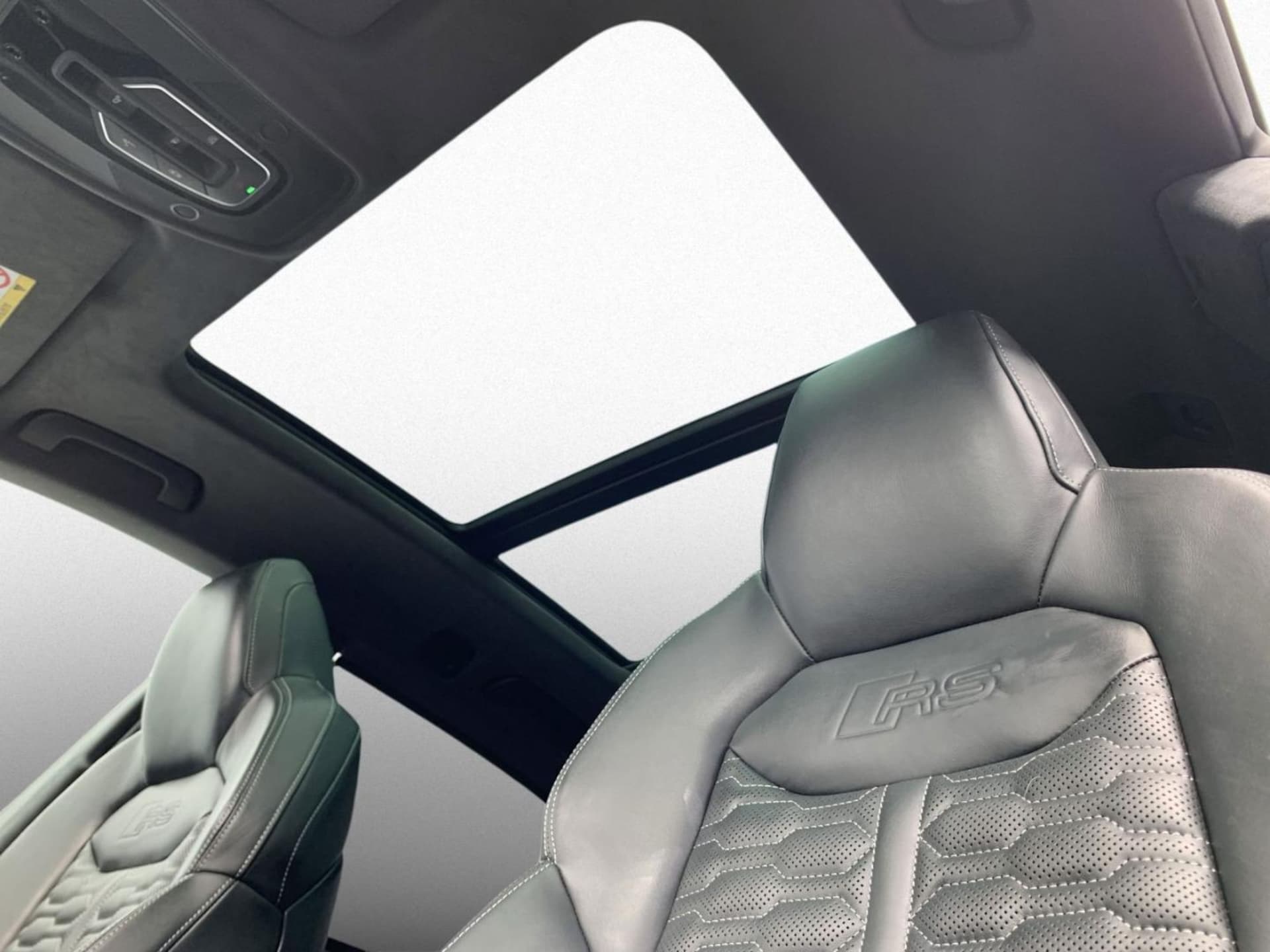 Audi RS Q8 SUV performance