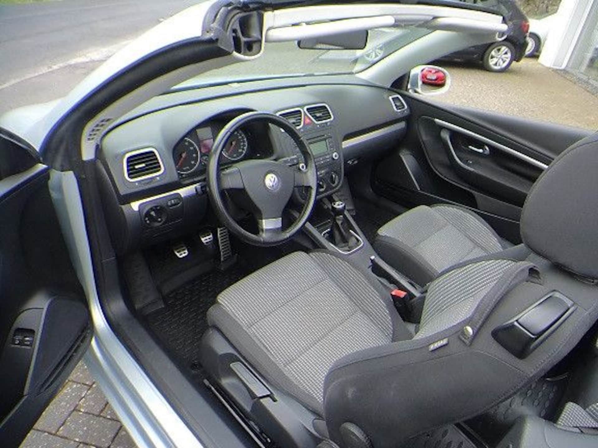 Volkswagen Eos