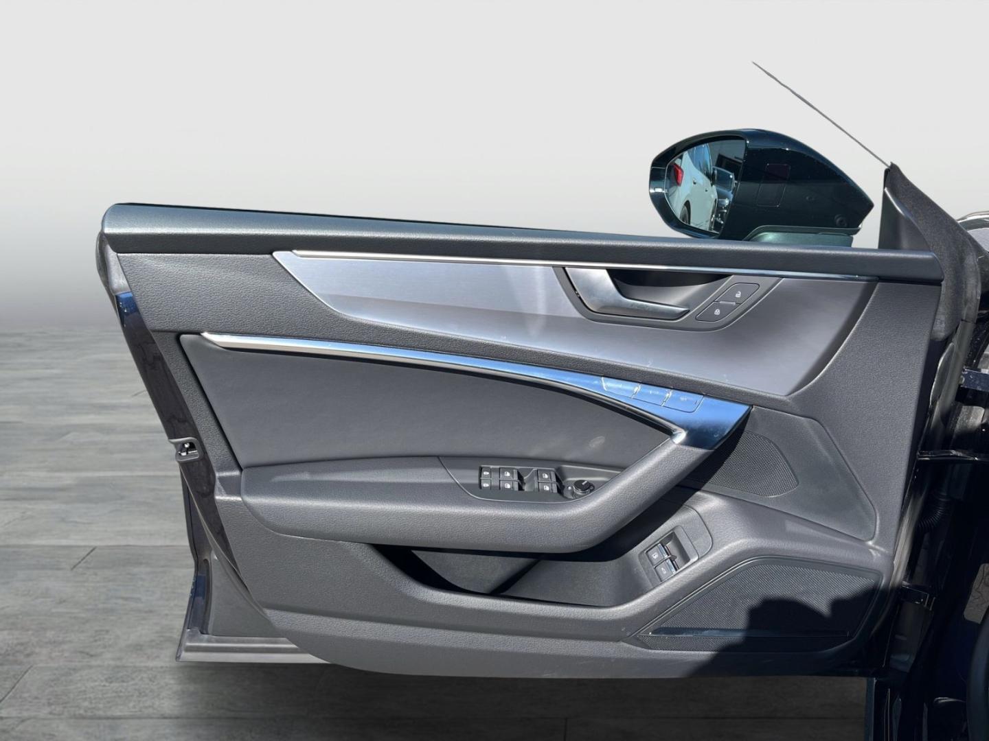 Image about Audi A7 Sportback TFSI e 55 TFSI e quattro S tronic
