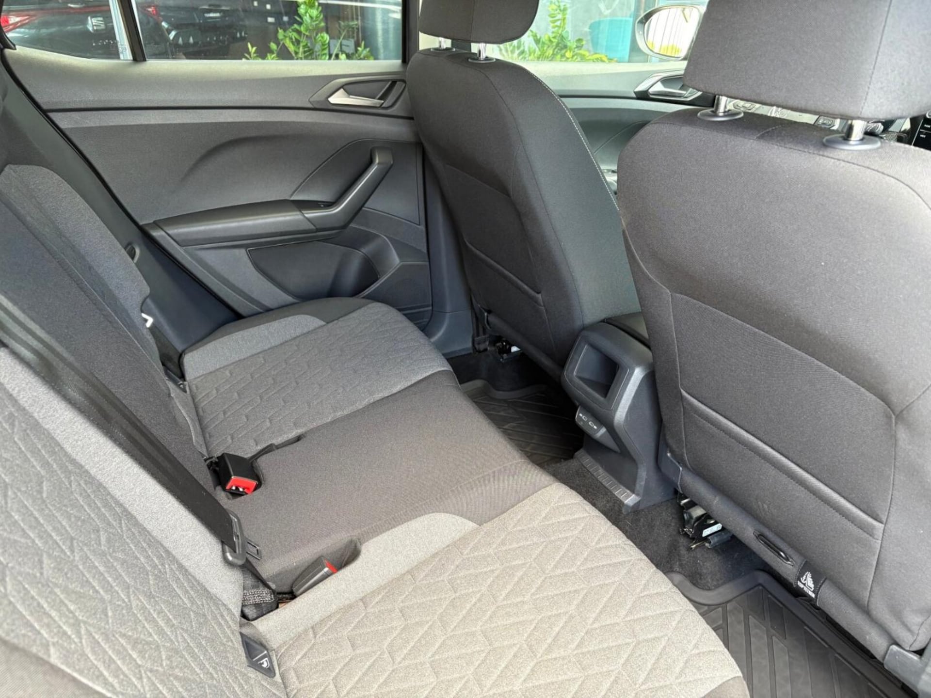Volkswagen T-Cross Life Plus