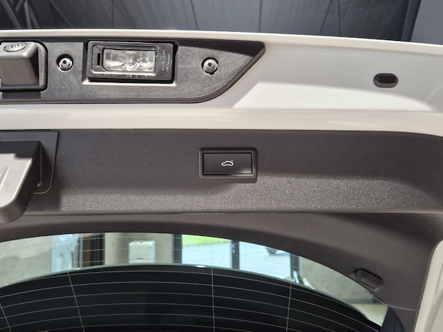Bild des Autos 12