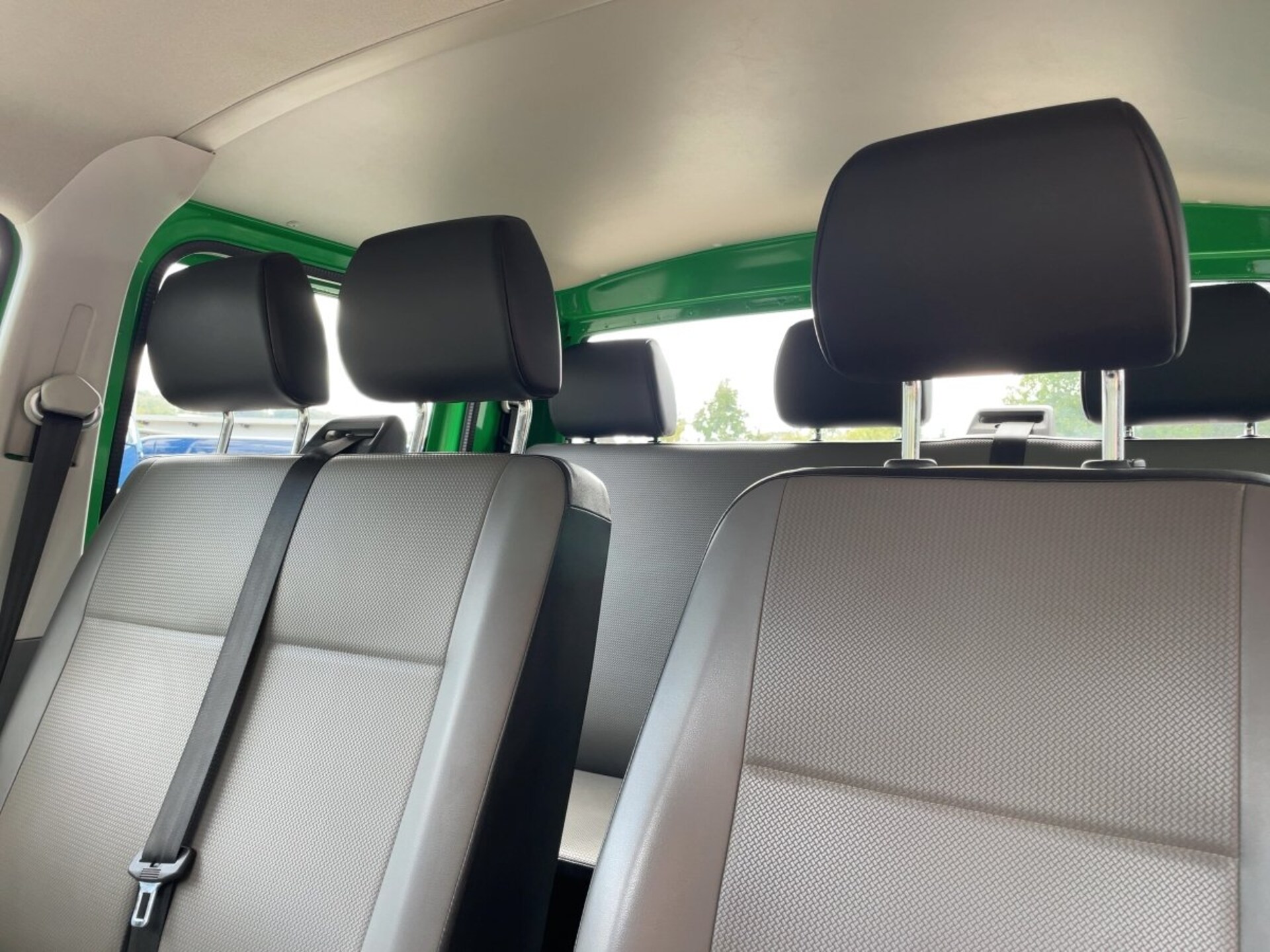 Volkswagen T6.1 Transporter Pritschenwagen Doppelkabine