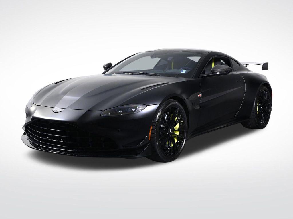 2023 Aston Martin Vantage F1's photo