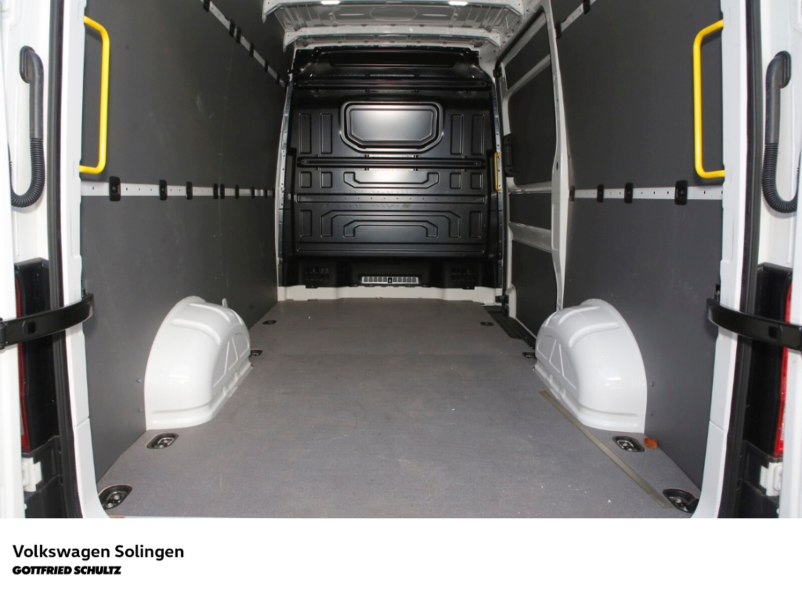 Volkswagen Crafter Kasten mittlerer Radstand – Bild 7