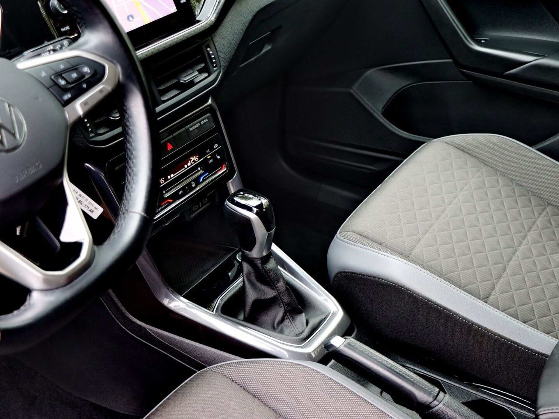 Volkswagen T-Cross Style