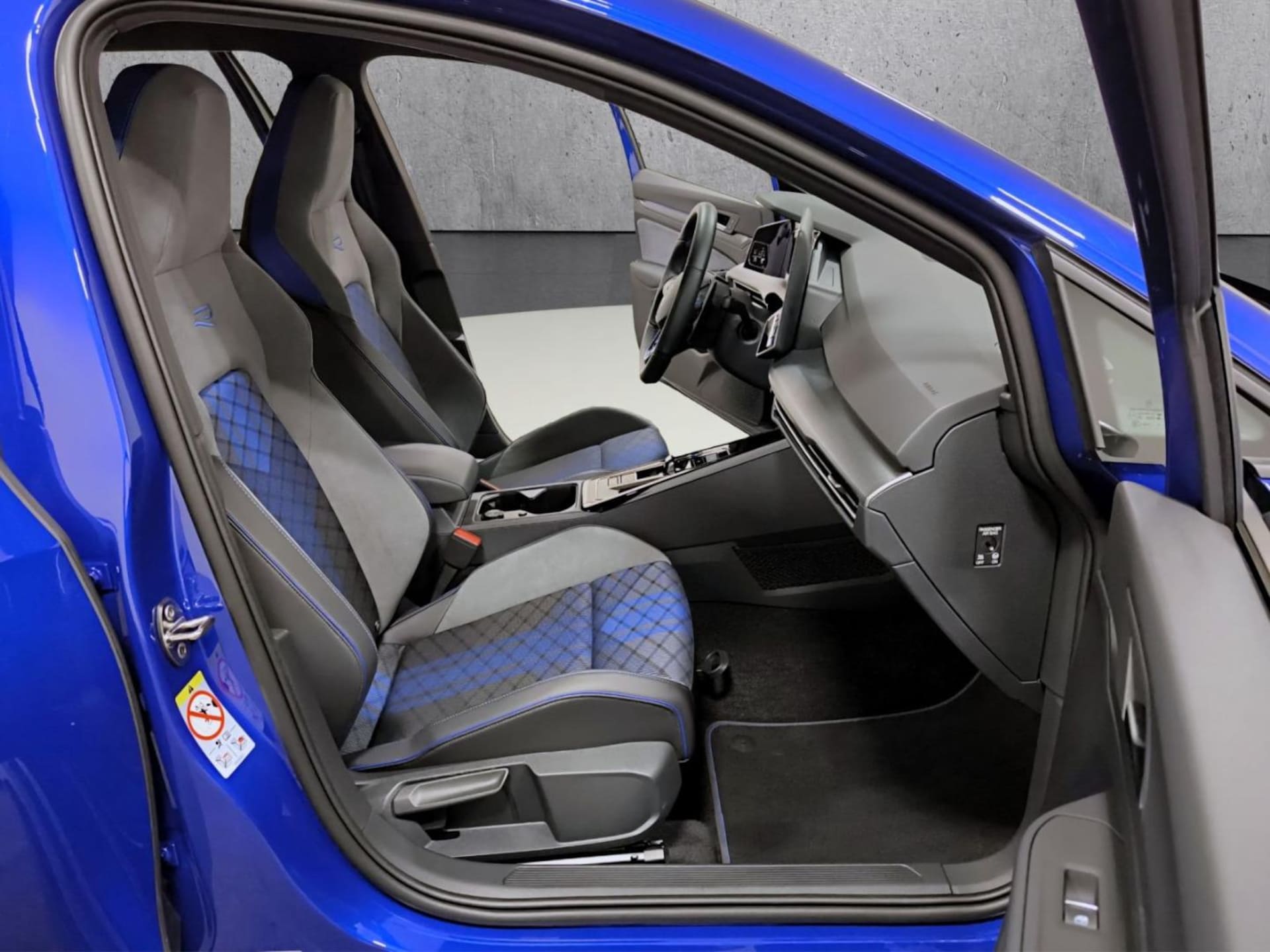 Volkswagen Golf Variant R