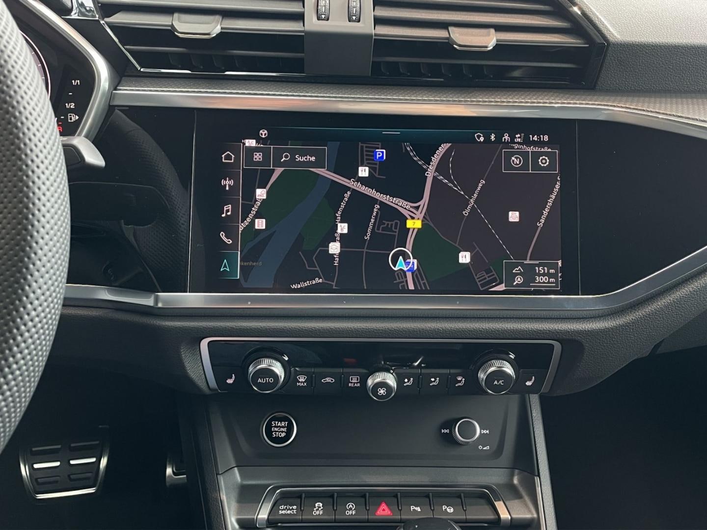 Bild über Audi Q3 Sportback S line 35 TFSI S tronic - für weitere Informationen kontaktieren Sie den Audi Partner