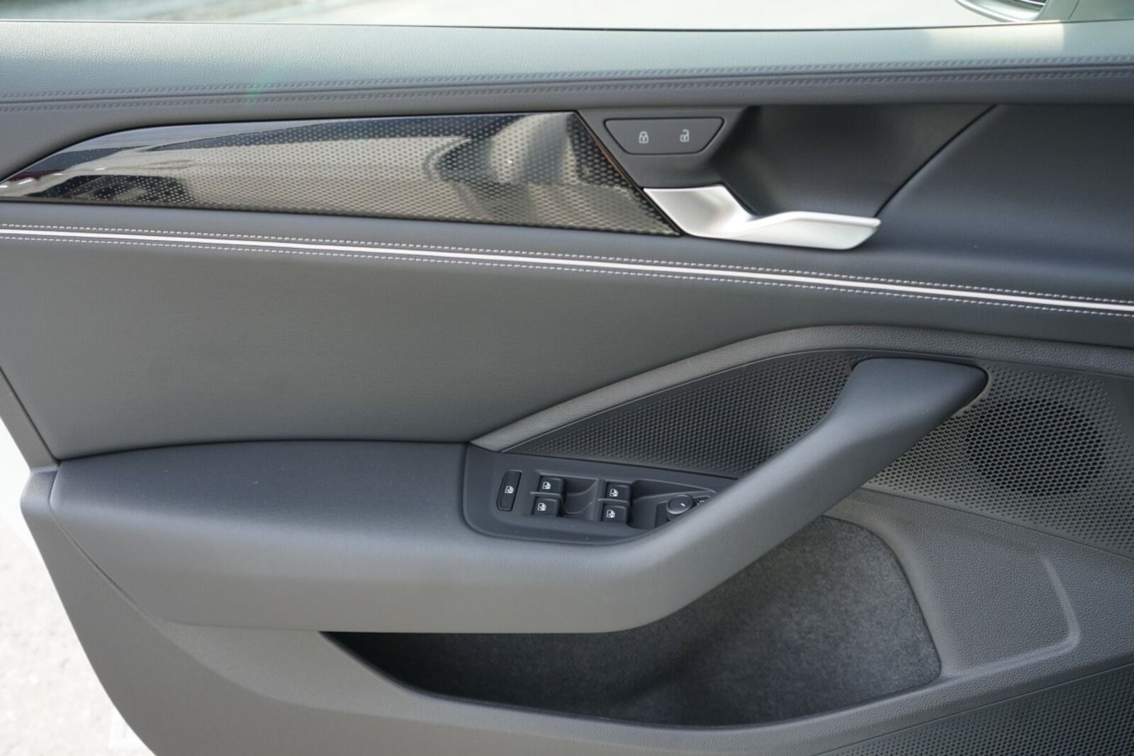 Volkswagen Passat – Bild 18