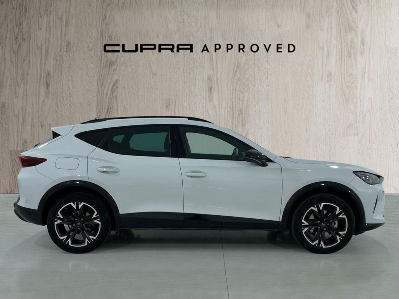 CUPRA Formentor 1.5 eTSI DSG 110 kW (150 CV) — photo 4