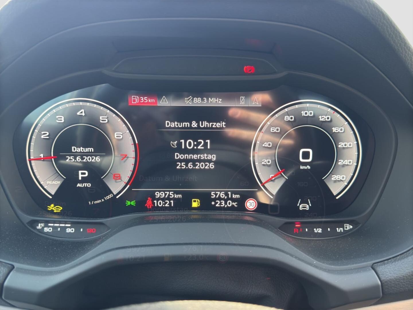 Bild über Audi Q2 S line 35 TFSI S tronic - für weitere Informationen kontaktieren Sie den Audi Partner