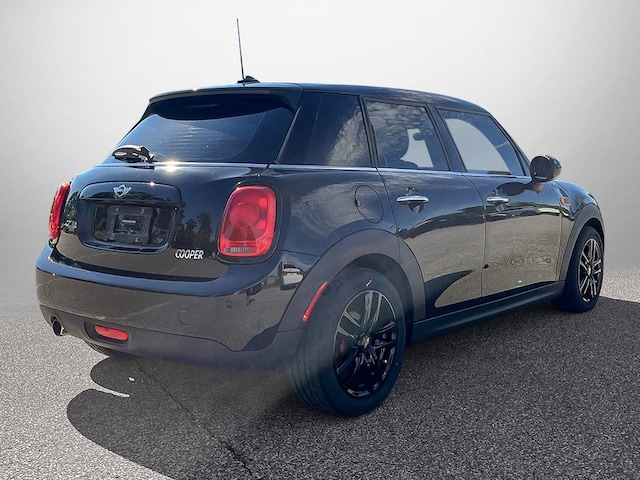 2018 MINI