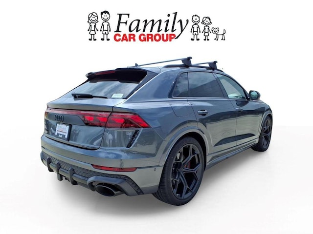 2026 Audi RS Q8 SUV performance