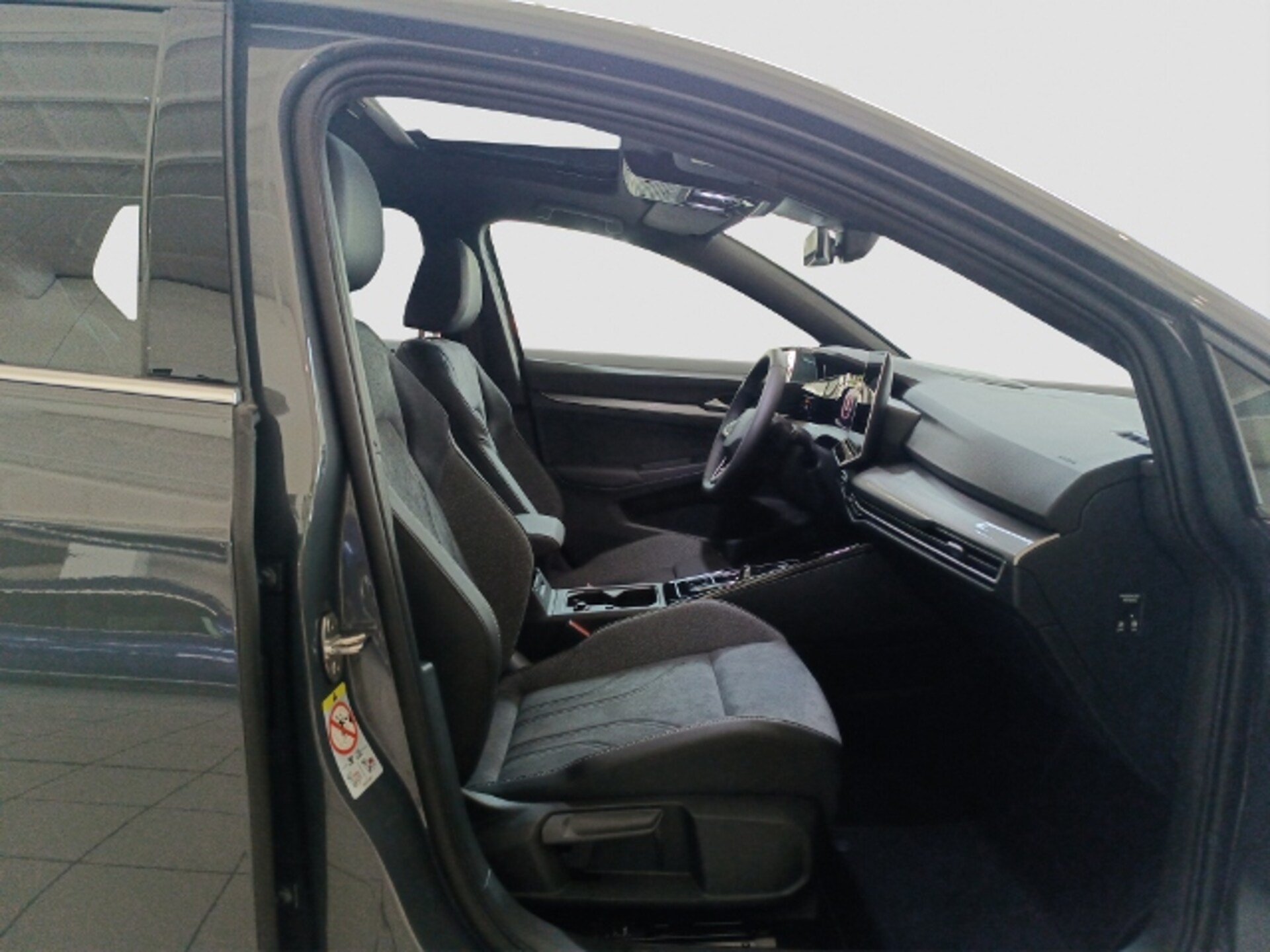 Volkswagen Golf Style
