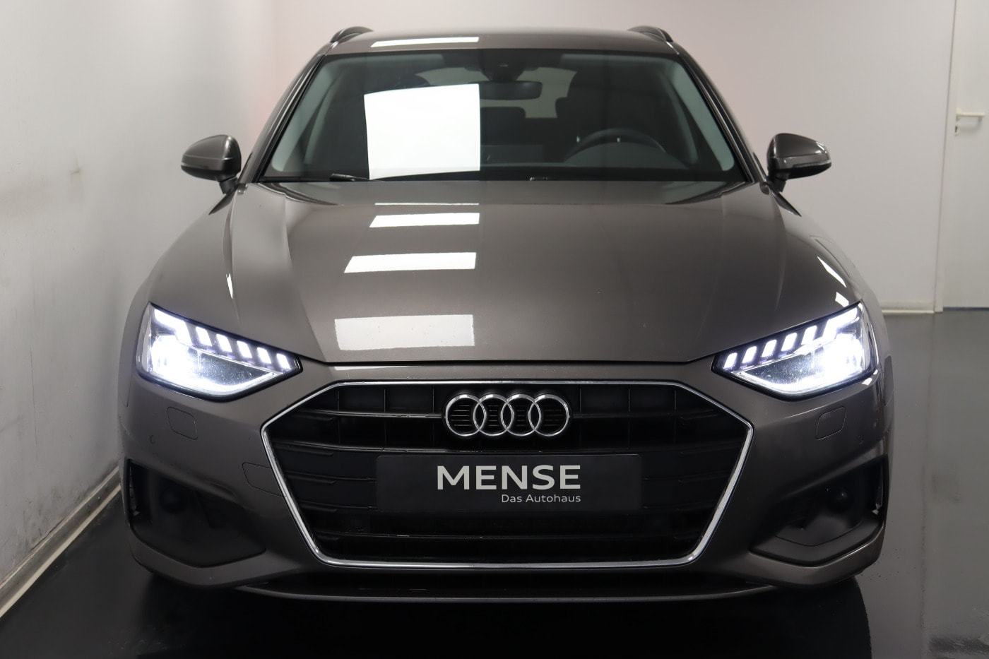 Image about Audi A4 Avant 40 TDI S tronic