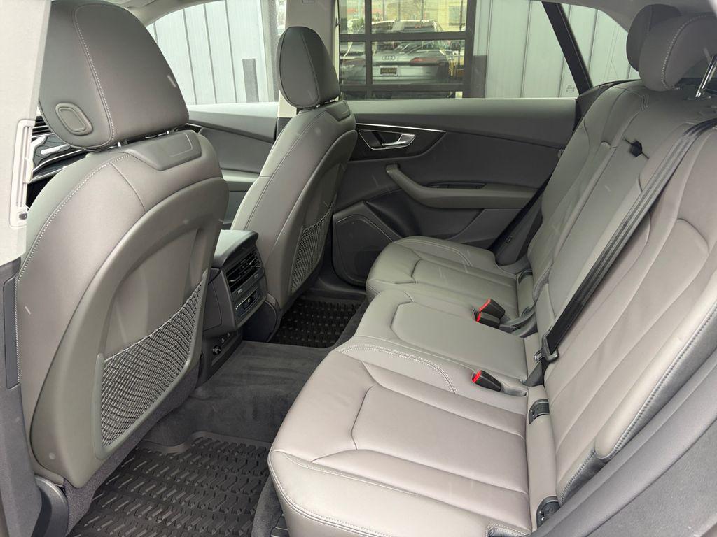 2026 Audi Q8 Premium - Photo 22