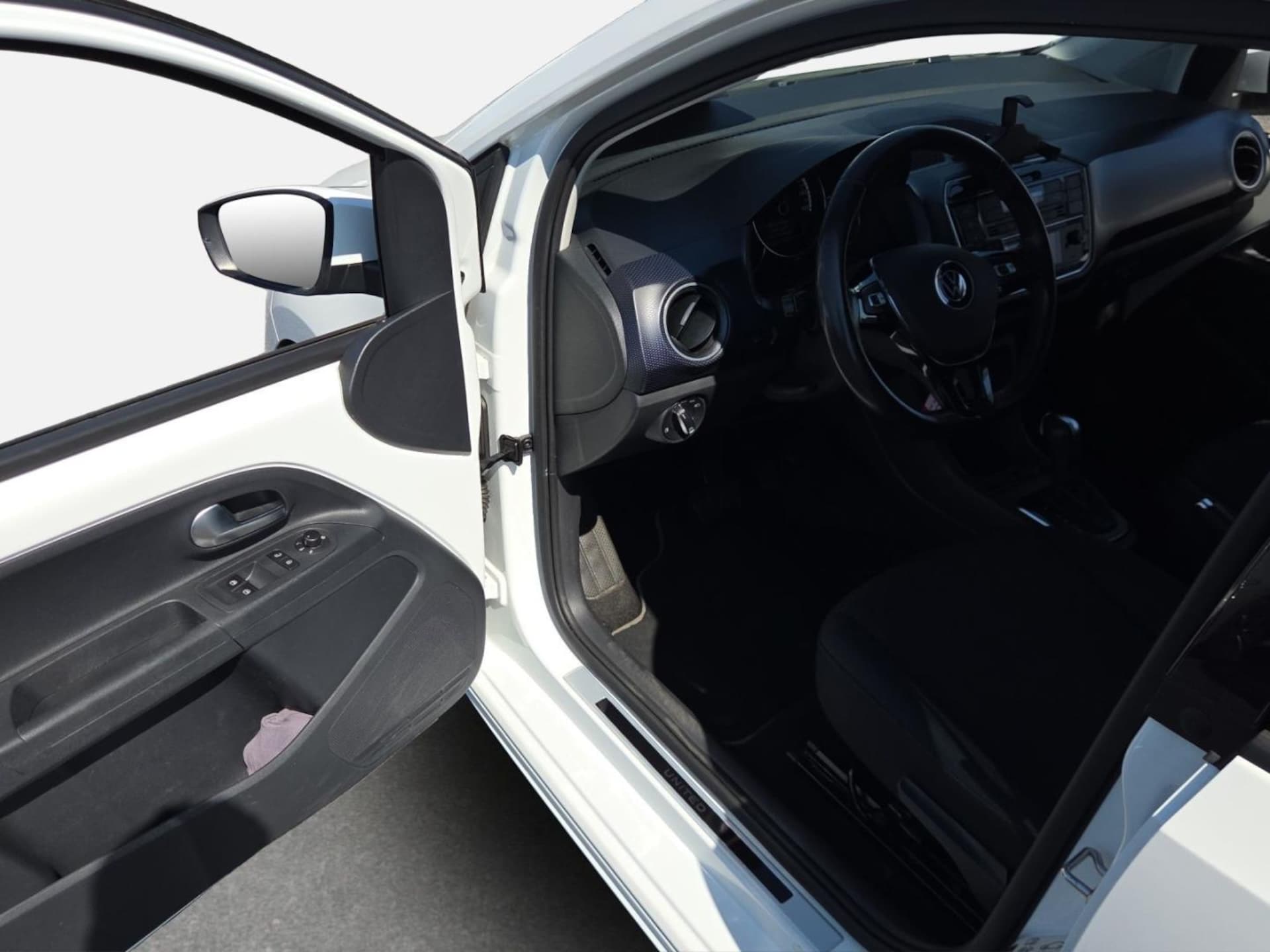 Volkswagen e-up! UNITED