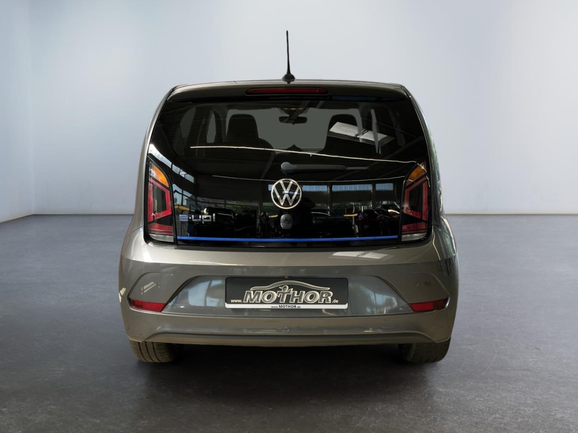 Volkswagen e-up! Style "Plus"