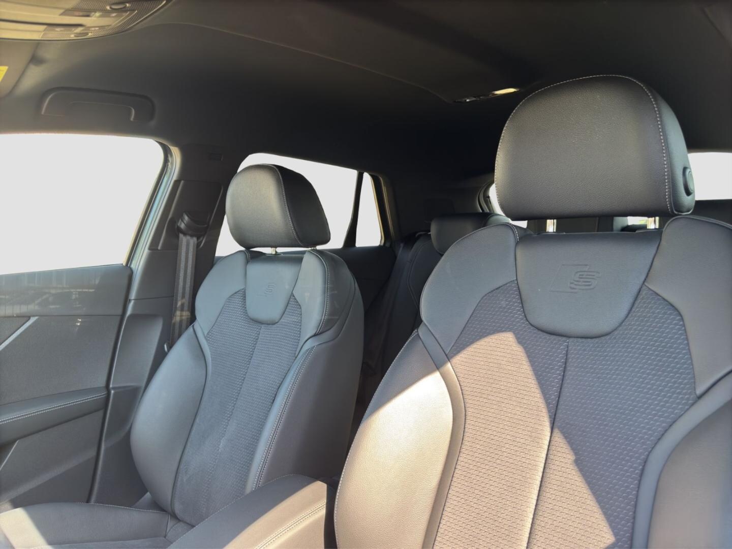 Bild über Audi Q2 S line 35 TFSI S tronic - für weitere Informationen kontaktieren Sie den Audi Partner