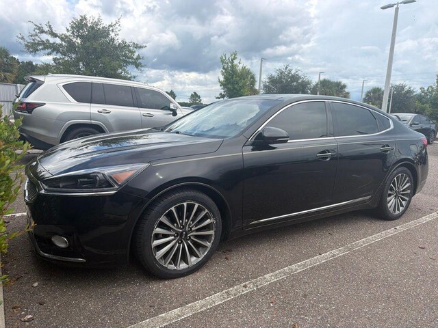 2017 Kia Cadenza