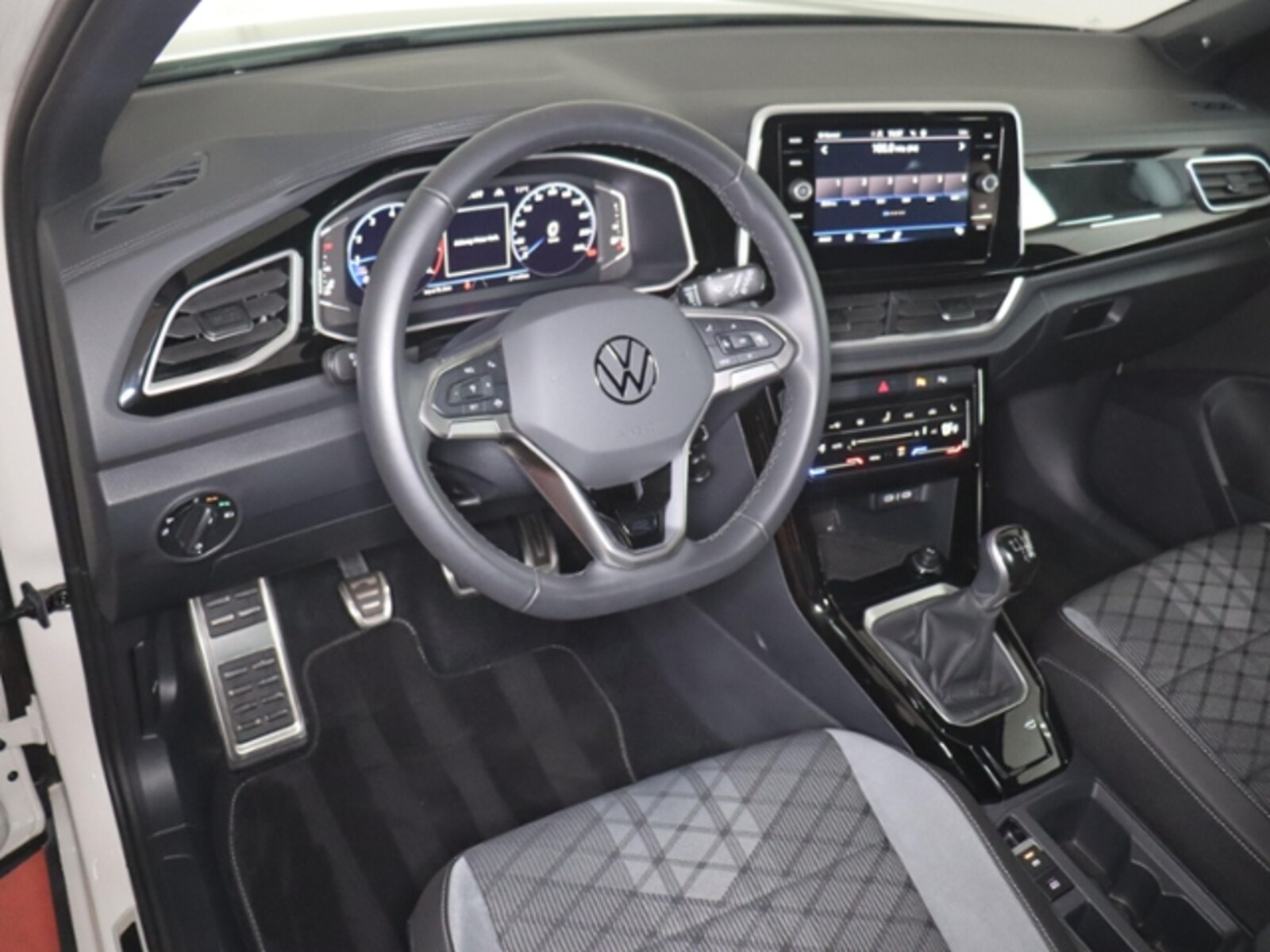 Volkswagen T-Roc – Bild 7