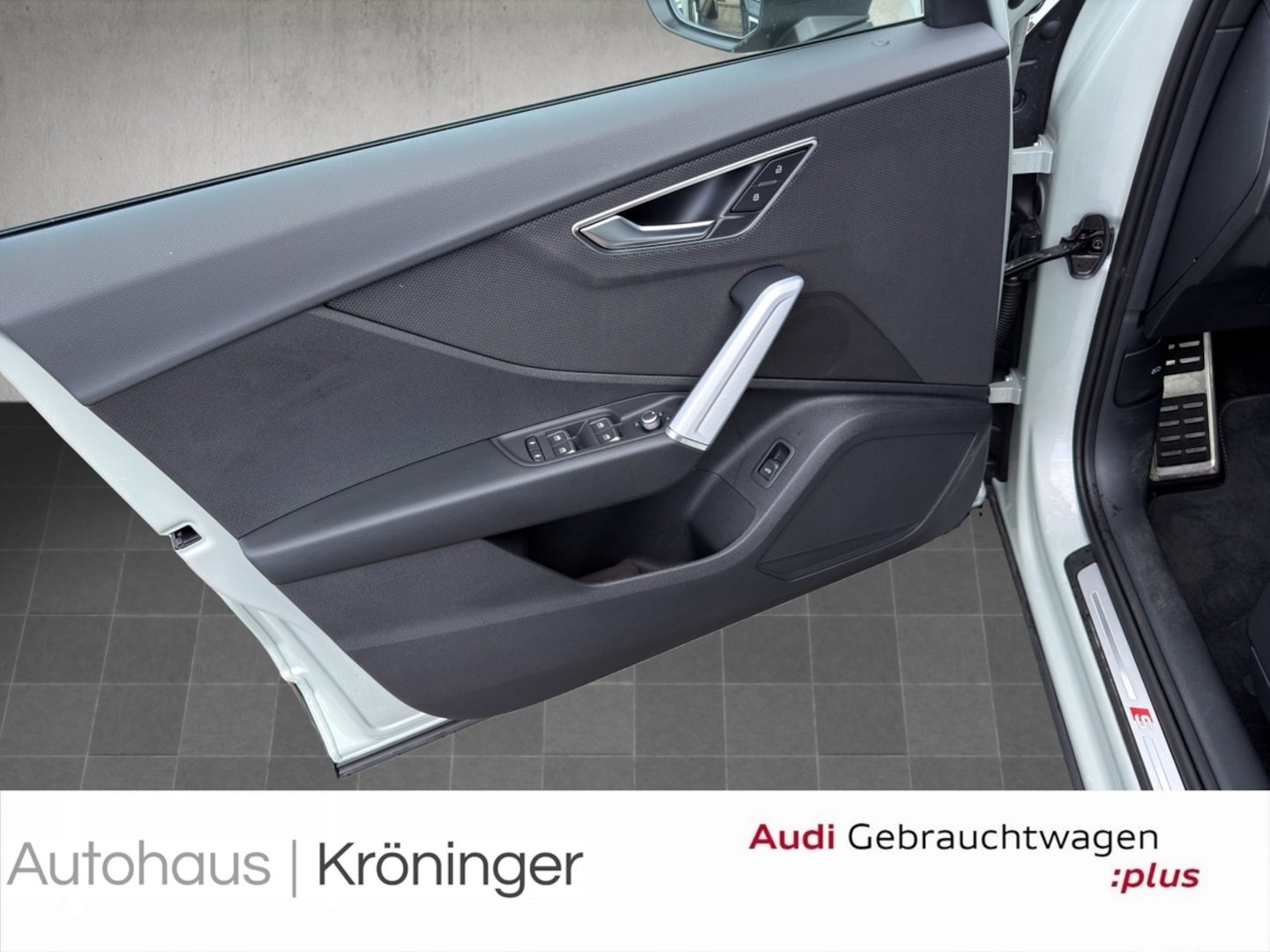 Bild über Audi Q2 S line 30 TFSI Schaltgetriebe - für weitere Informationen kontaktieren Sie den Audi Partner