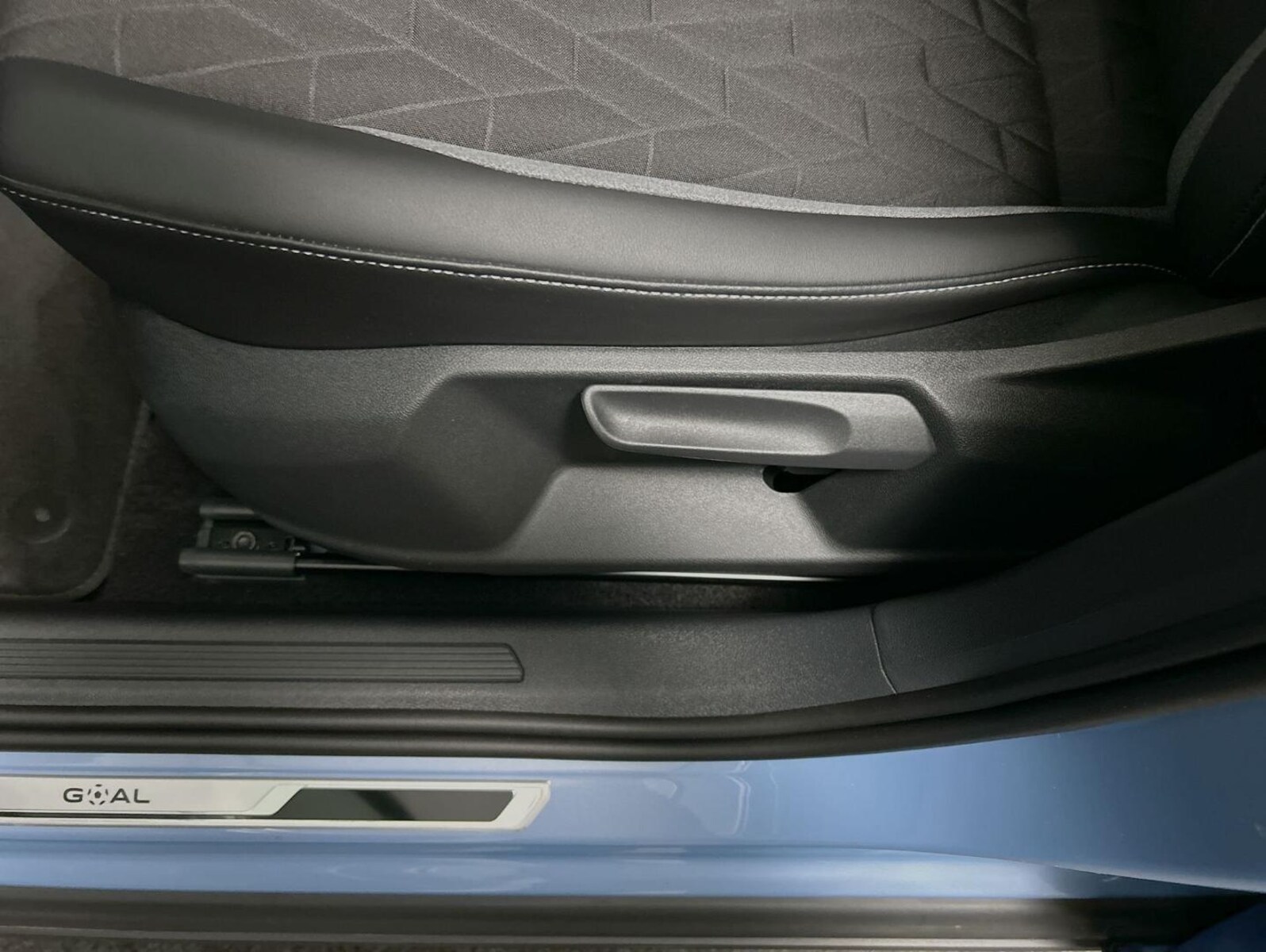 Volkswagen T-Cross – Bild 12