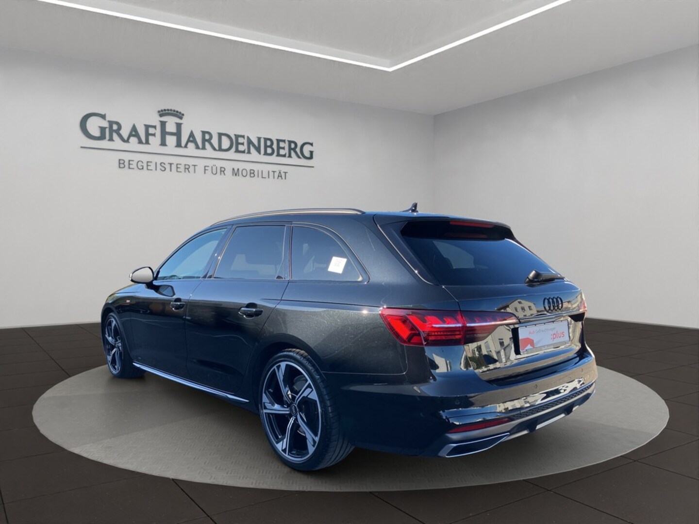 Bild über Audi A4 Avant S line 35 TFSI S tronic - für weitere Informationen kontaktieren Sie den Audi Partner