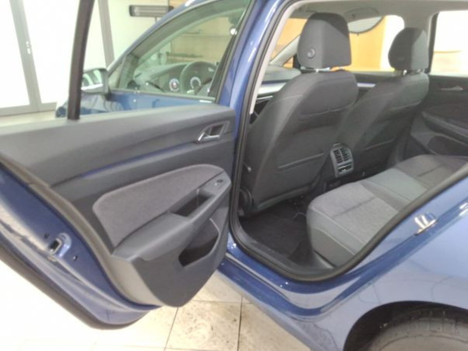 Volkswagen Golf – Bild 4