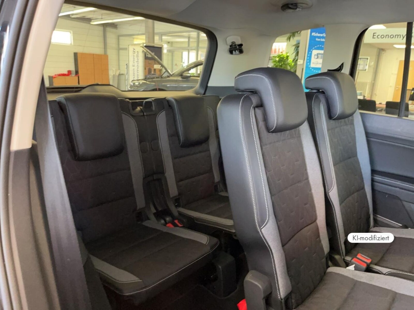 Volkswagen Touran – Bild 16