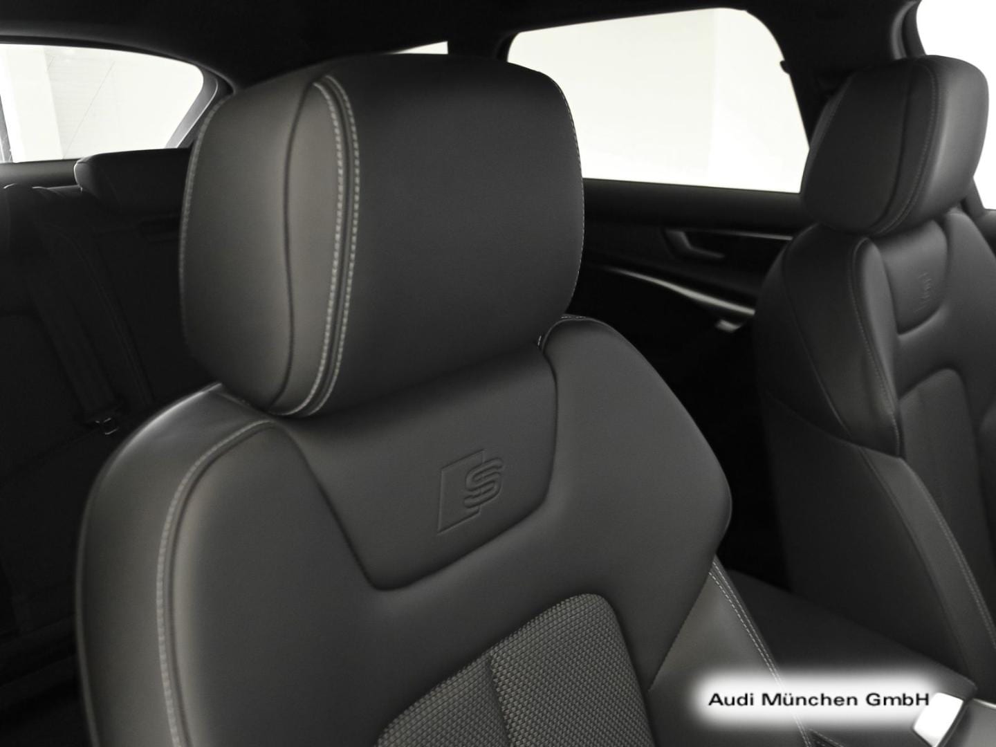 Bild über Audi A6 Avant sport 45 TFSI S tronic - für weitere Informationen kontaktieren Sie den Audi Partner