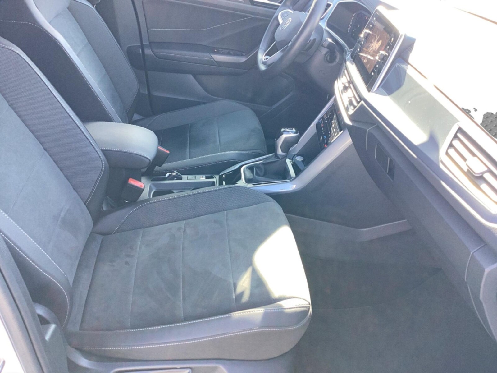 Volkswagen T-Roc – Bild 11