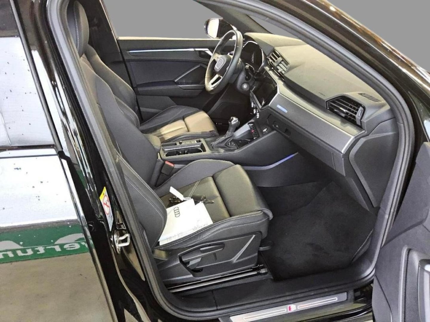 Bild über Audi Q3 Sportback S line 35 TFSI S tronic - für weitere Informationen kontaktieren Sie den Audi Partner