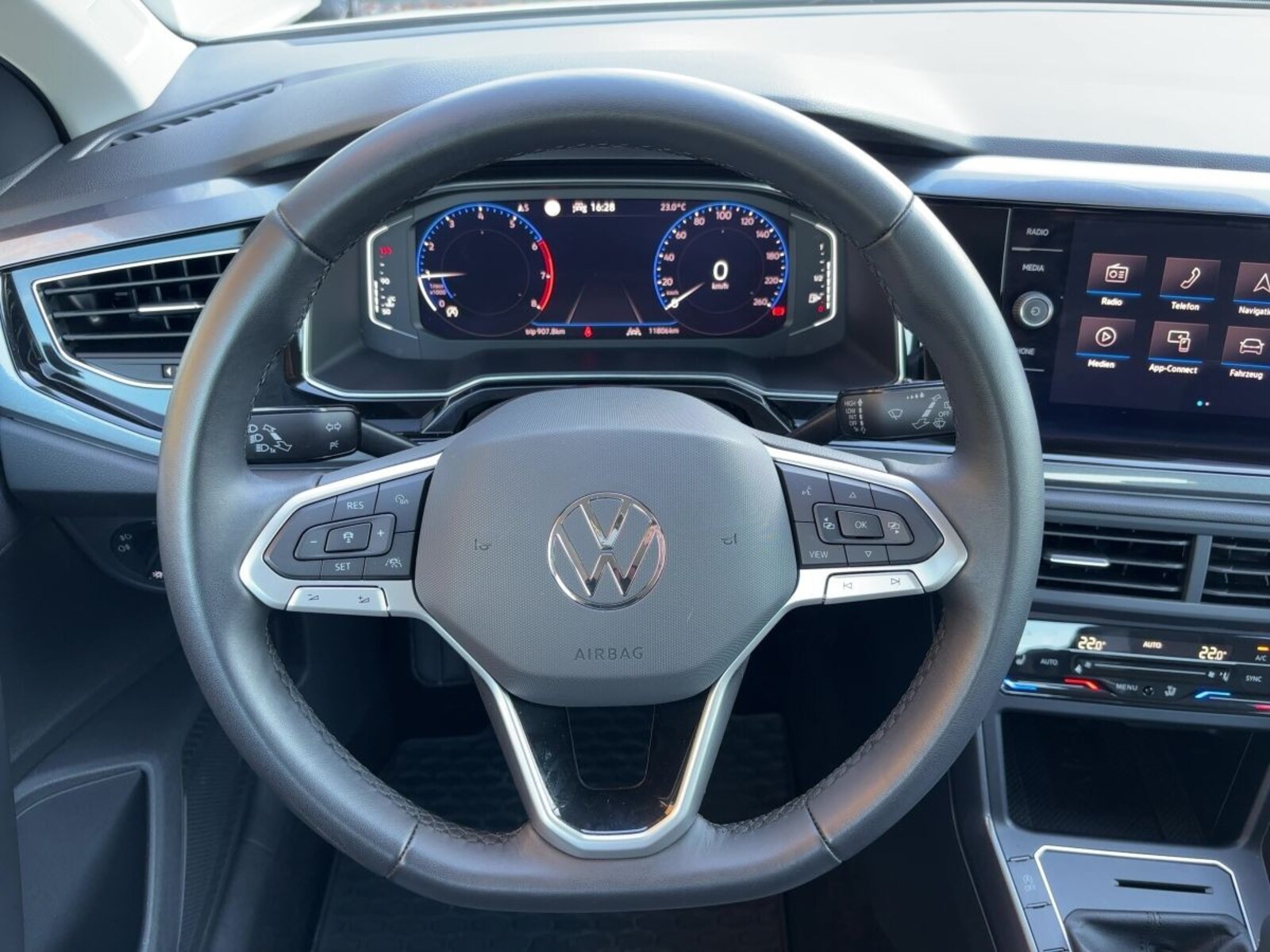 Volkswagen Polo – Bild 10