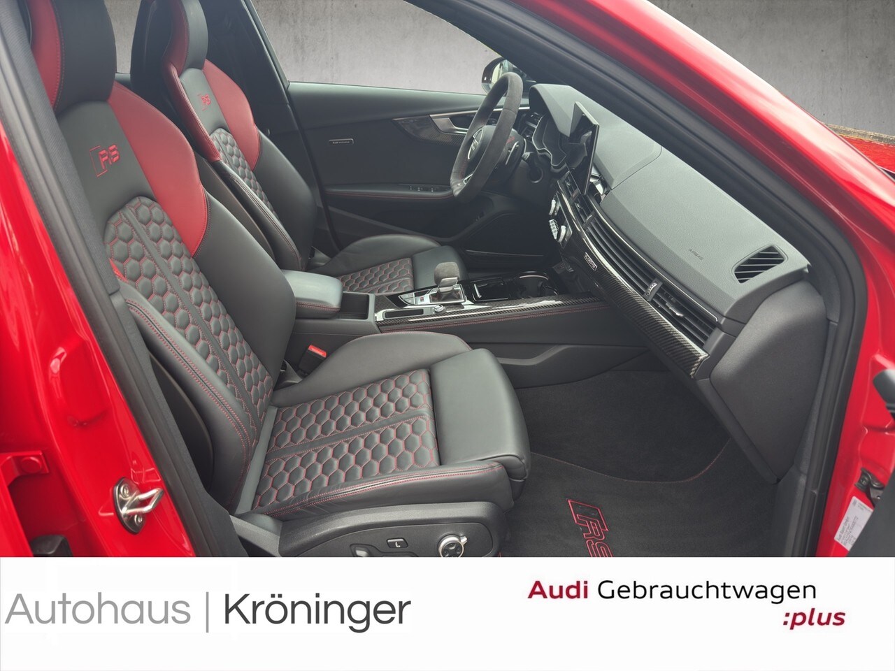 Image about Audi RS 4 Avant TFSI quattro tiptronic