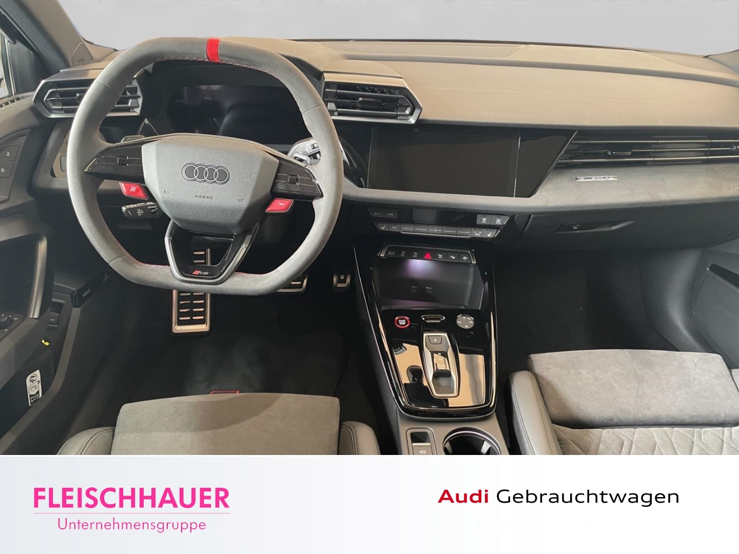 Bild über Audi RS 3 Sportback TFSI quattro 294 kW S tronic - für weitere Informationen kontaktieren Sie den Audi Partner