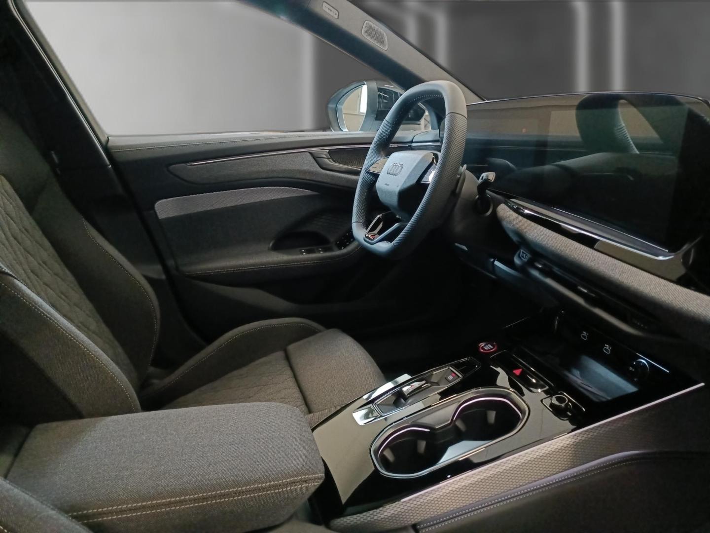Bild über Audi A6 Avant edition one TDI quattro 150 kW S tronic - für weitere Informationen kontaktieren Sie den Audi Partner