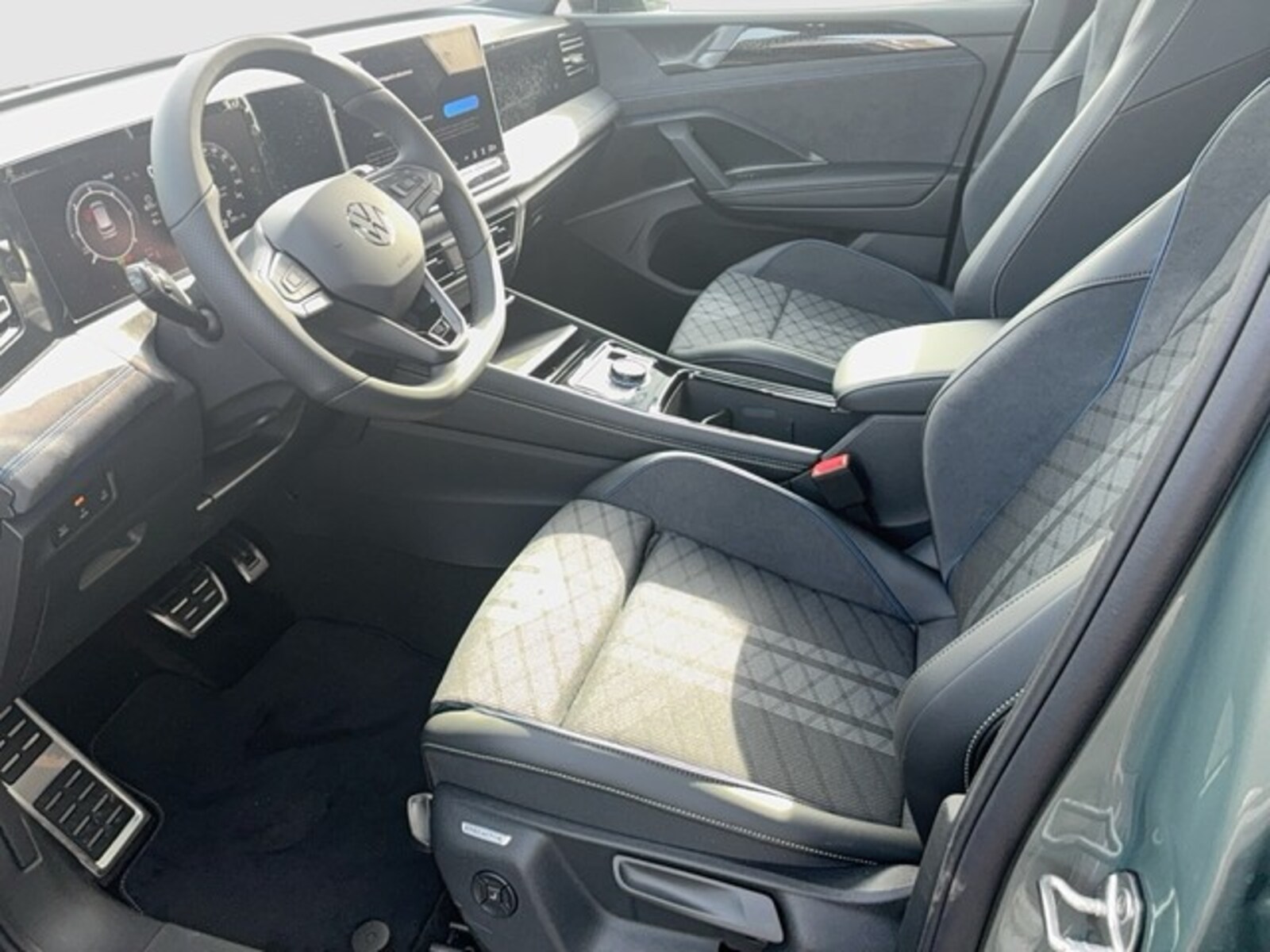 Volkswagen Tiguan – Bild 8
