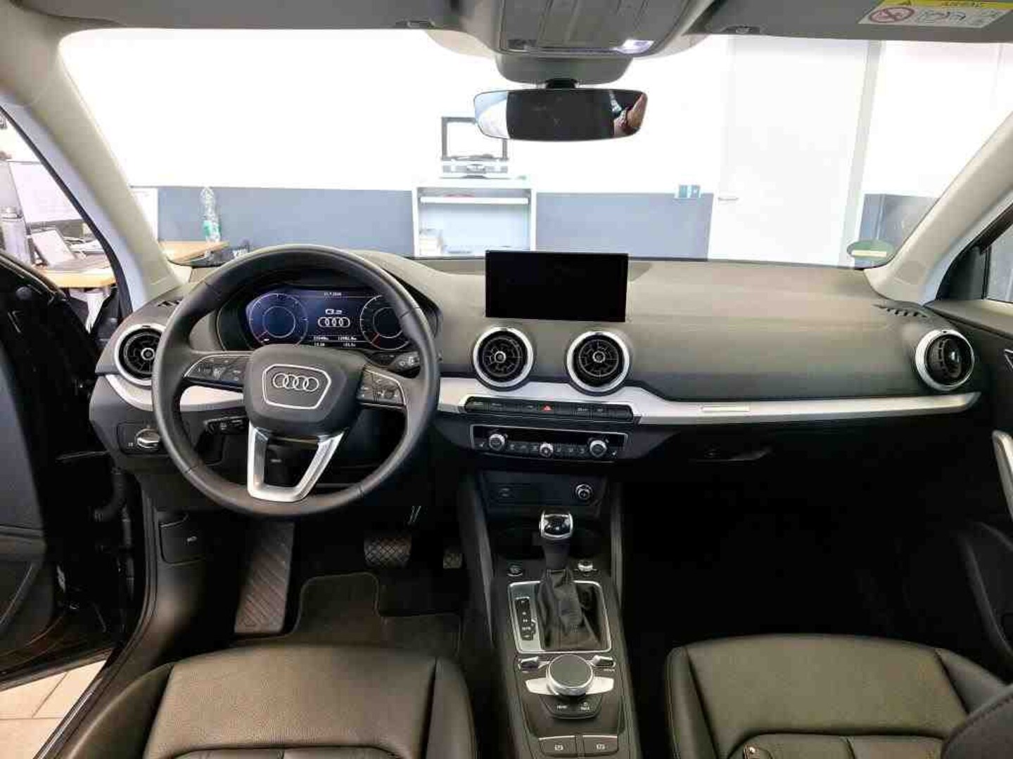 Bild über Audi Q2 S line 30 TDI S tronic - für weitere Informationen kontaktieren Sie den Audi Partner