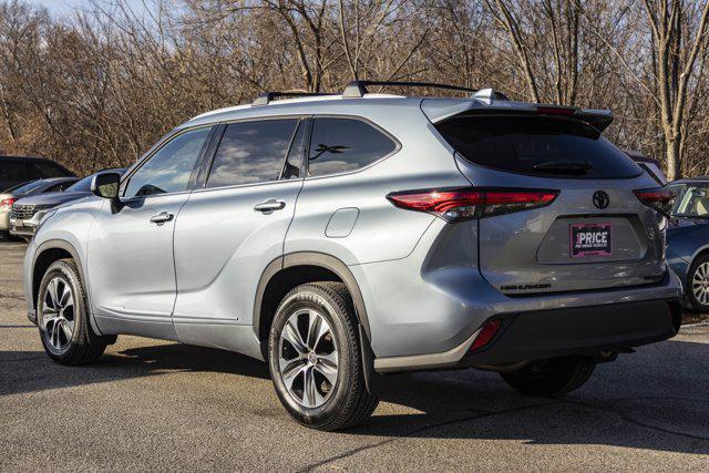 2022 TOYOTA HIGHLANDER - Image 7