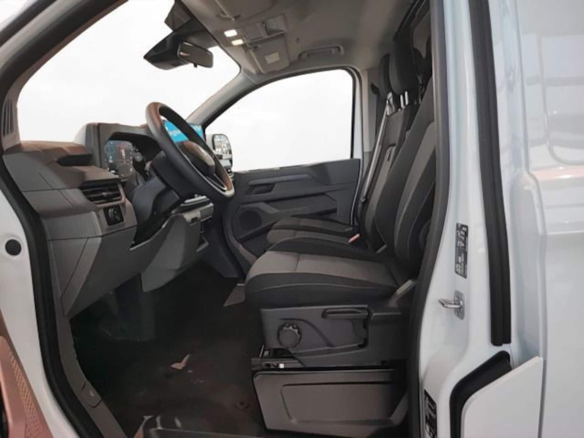 Volkswagen Transporter Kasten langer Radstand