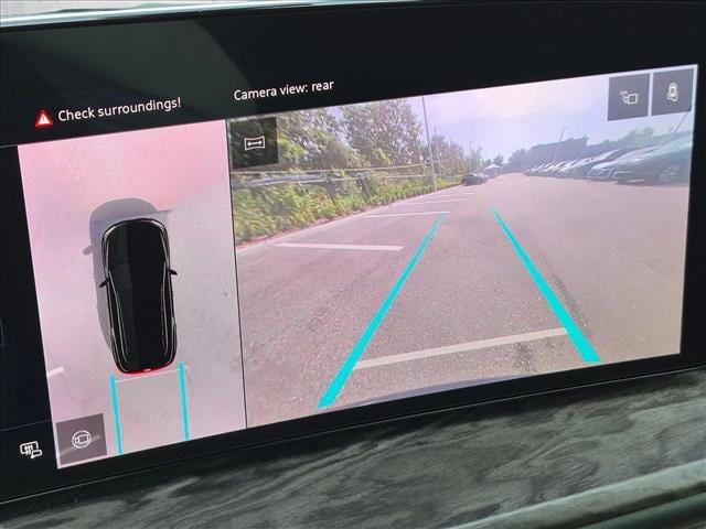 2025 Audi Q5 Premium - Photo 12