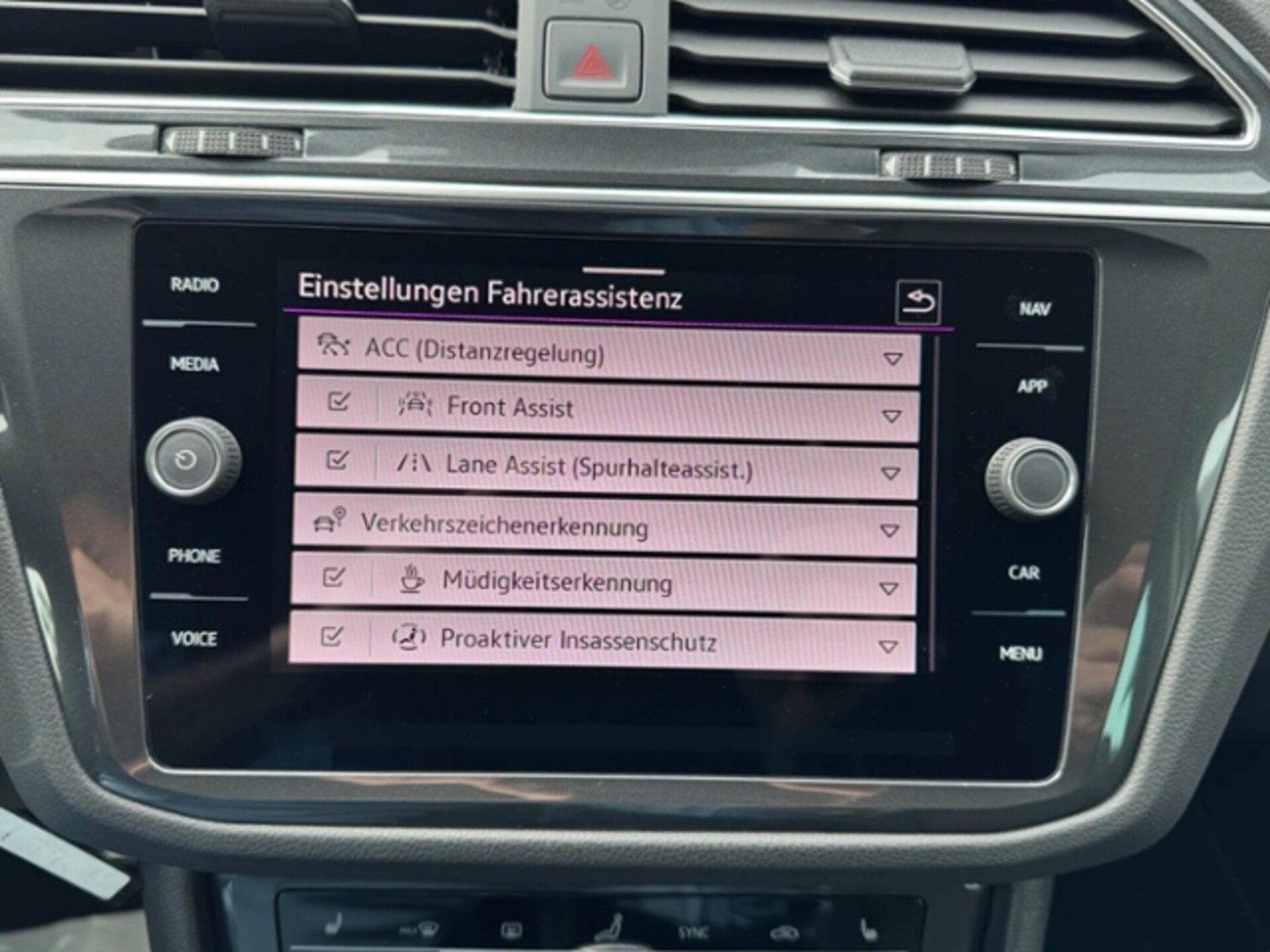 Volkswagen Tiguan Active