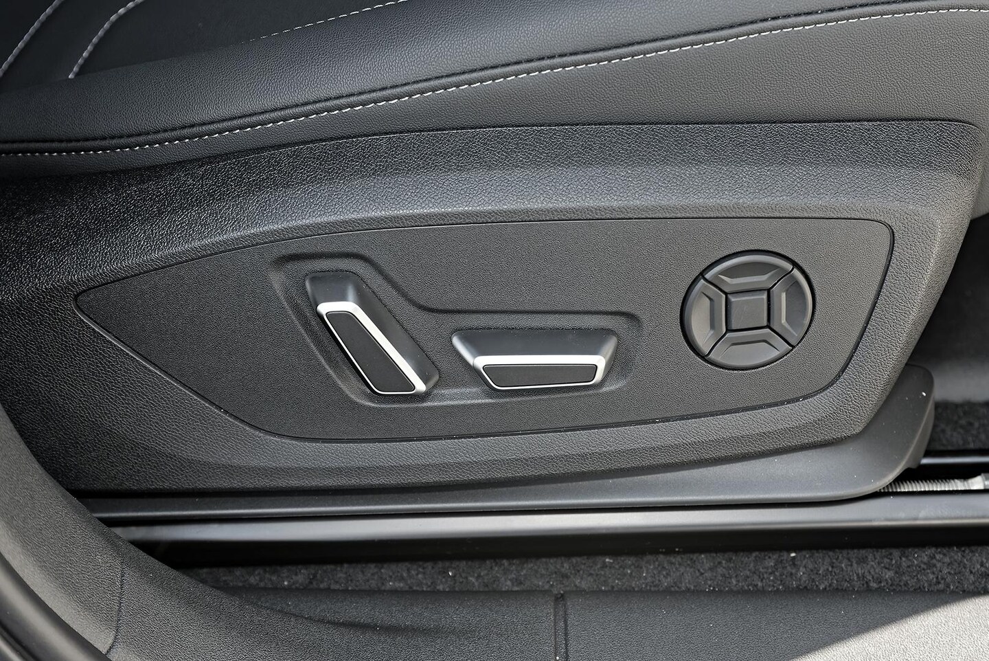 Image about Audi Q3 Sportback TFSI 110 kW