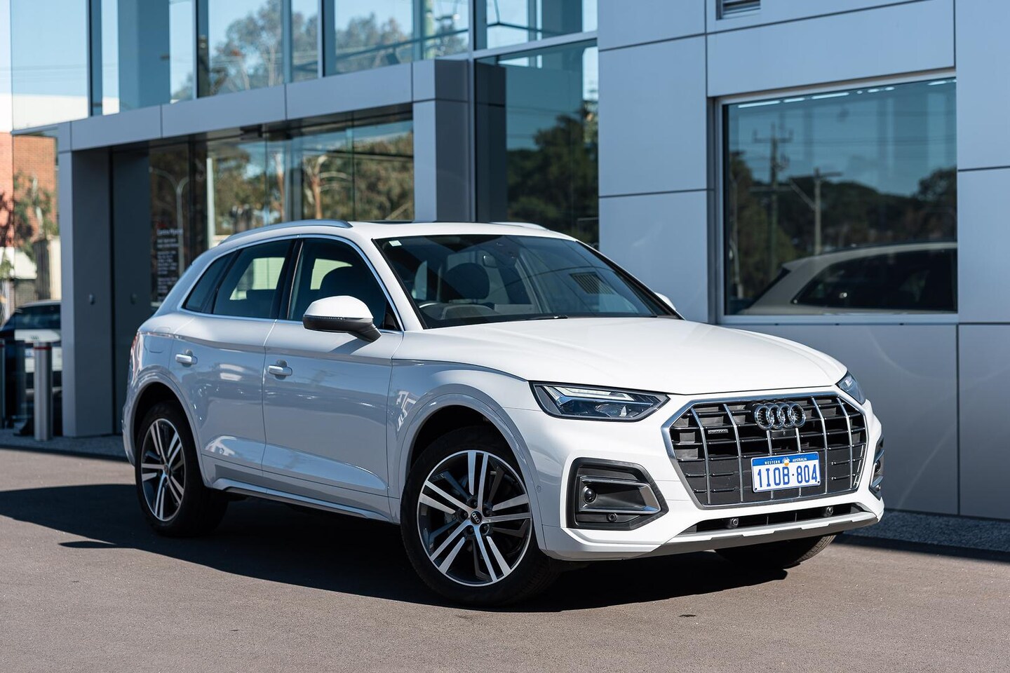 Image about Audi Q5 Sport 40 TDI quattro S tronic