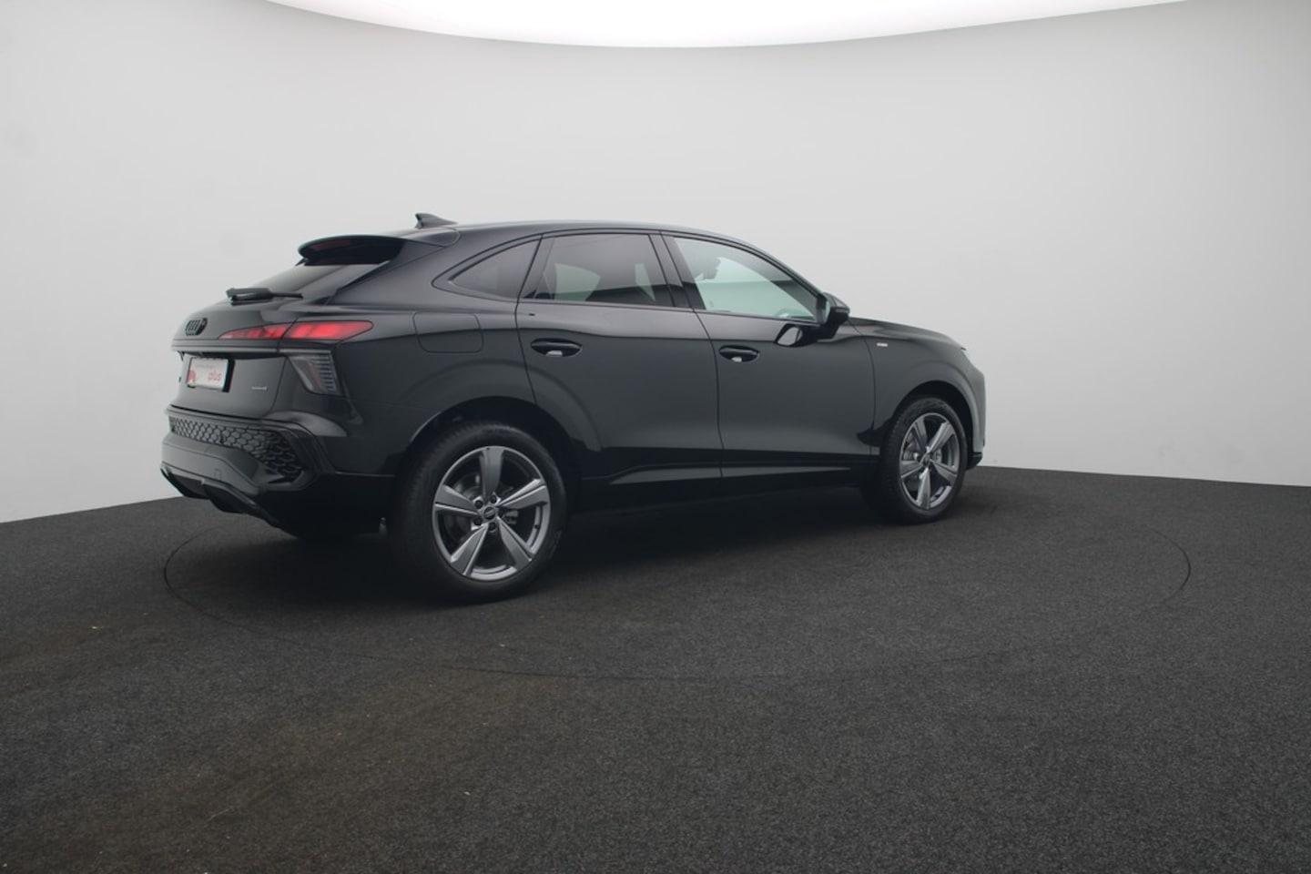 Bild über Audi Q3 Sportback TFSI quattro 150 kW S tronic - für weitere Informationen kontaktieren Sie den Audi Partner