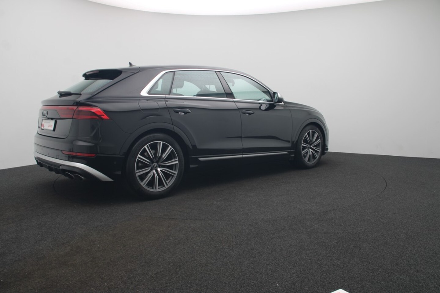 Bild über Audi SQ8 SUV TFSI quattro tiptronic - für weitere Informationen kontaktieren Sie den Audi Partner