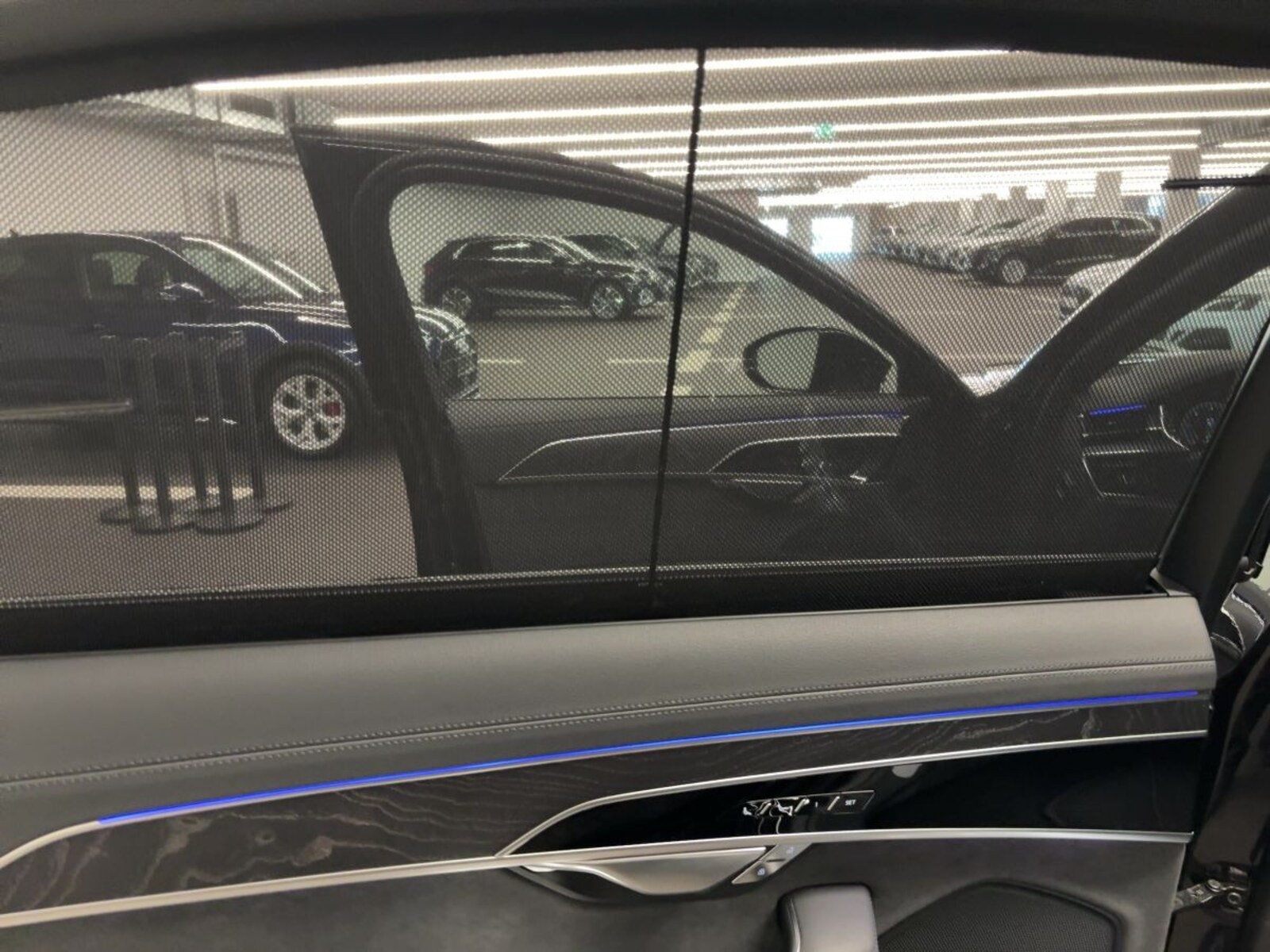 Audi A8 Lang – Bild 20